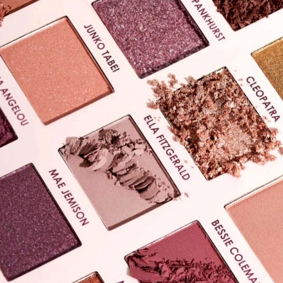 I Am A Woman, What's Your Superpower? Palette by Ciaté - Picture 2 of 8